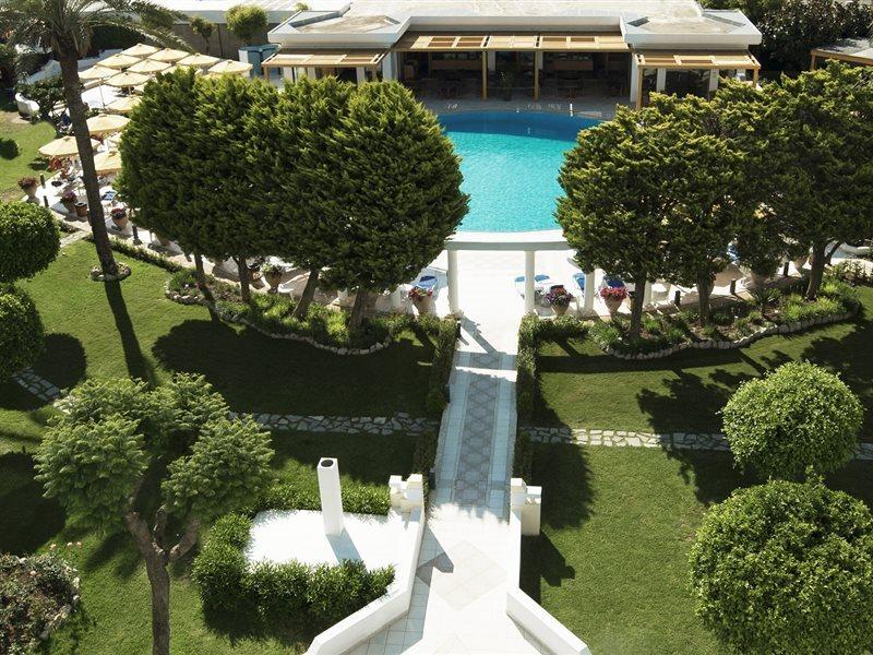 米提斯格兰迪海滩度假村 Rhodes City 外观 照片 The pool at the hotel