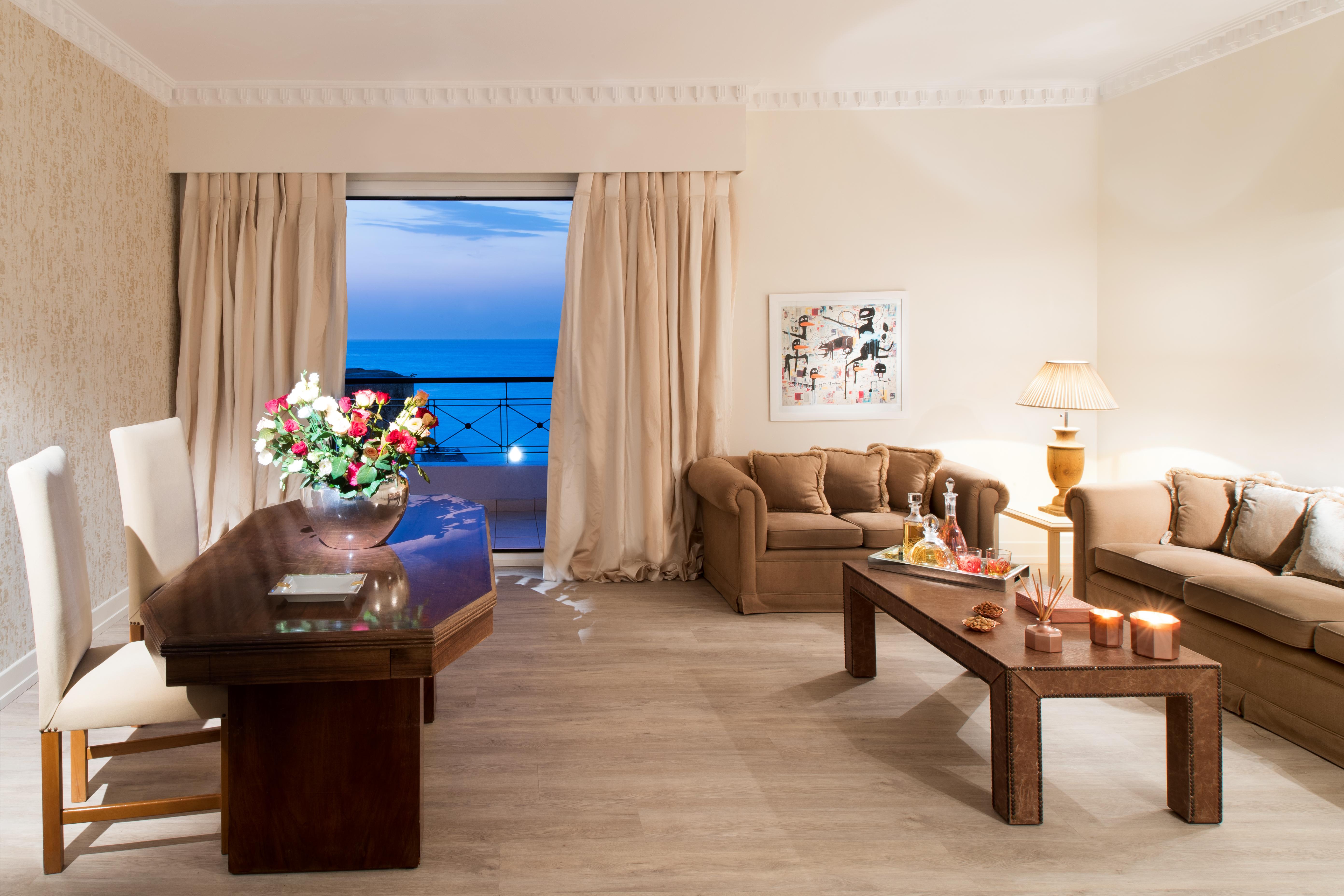 米提斯格兰迪海滩度假村 Rhodes City 外观 照片 Suite at the Westin Palace, Athens